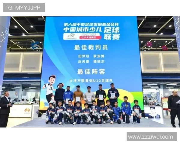 探索wedo足球的魅力与发展潜力,助力青少年成长与团队合作精神 探索wedo足球的魅力与发展潜力,助力青少年成长与团队合作精神